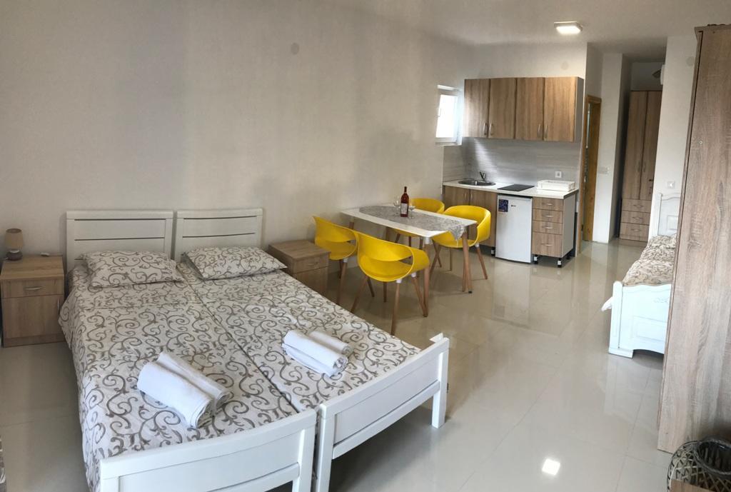 Apartments As บุดวา ภายนอก รูปภาพ